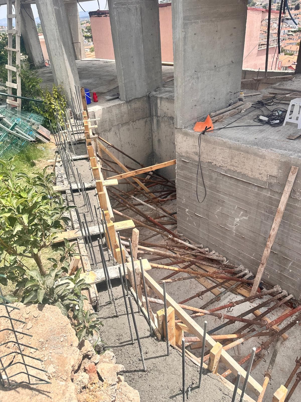 Vedat Köstekçi İnşaat katalog arşivinden iç mekân tadilat ve mutfak uygulamaları