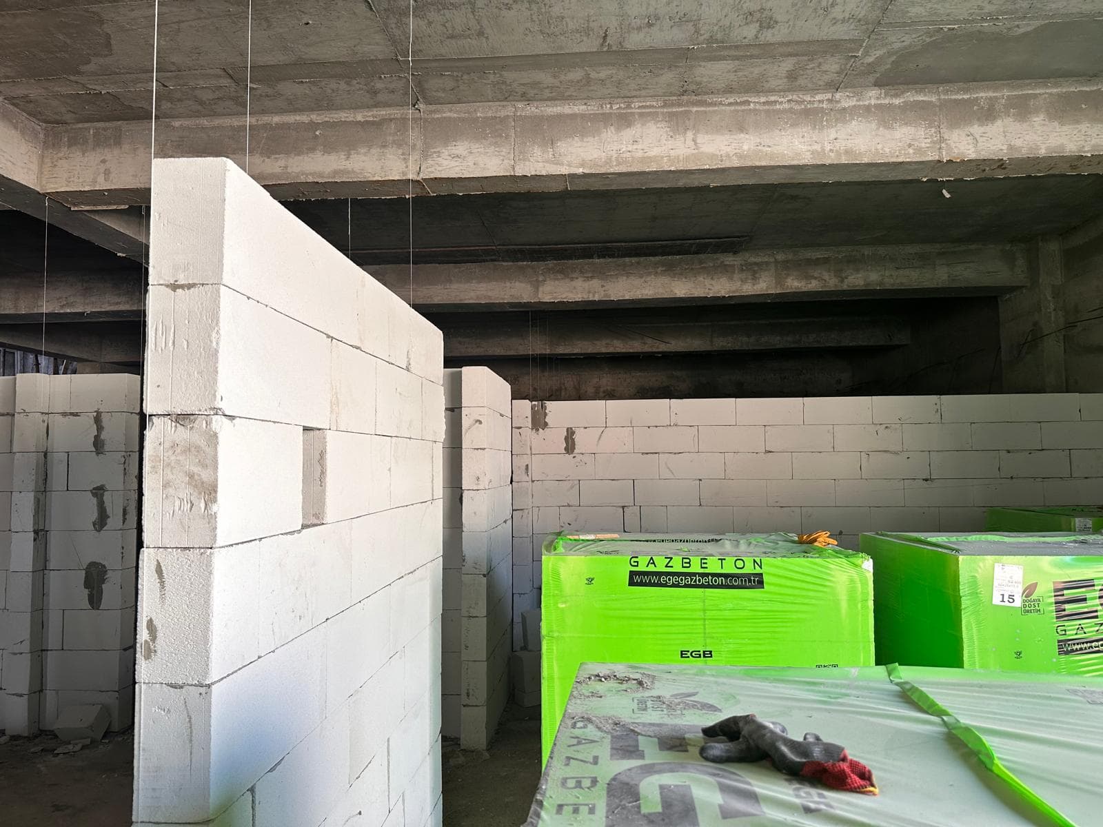 Villa kaba yapı kiriş demir donatı bağlama işçiliği